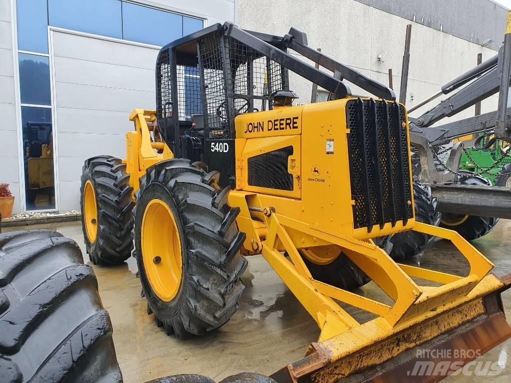 John Deere 540 D Šķeldotāji