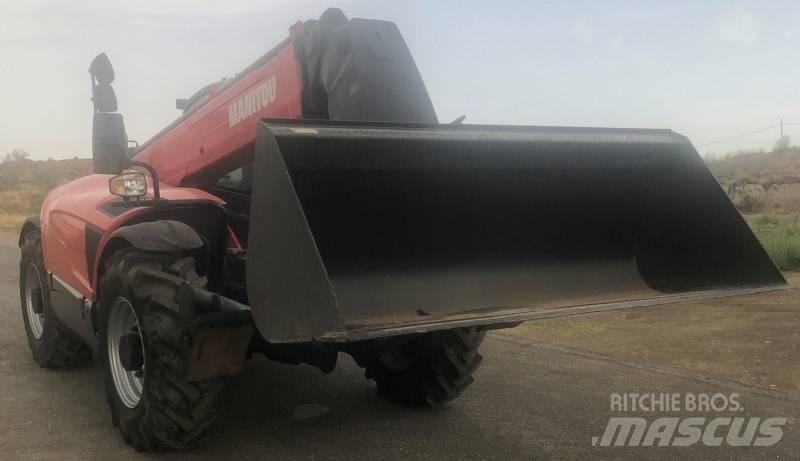 Manitou MT 1335 Teleskopiskie manipulatori