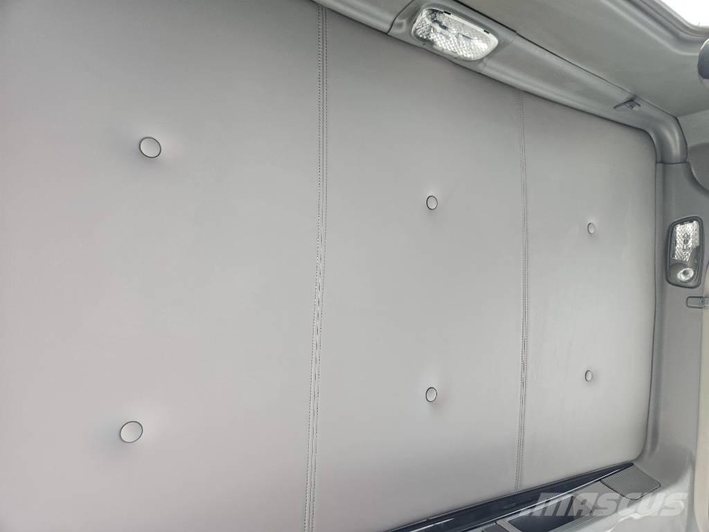 Kenworth T 800 Vilcēji