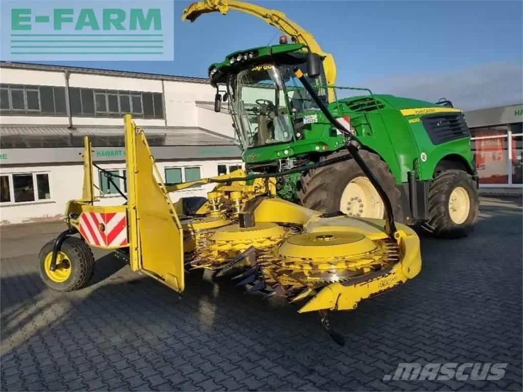 John Deere 9800 Lopbarības novācēji