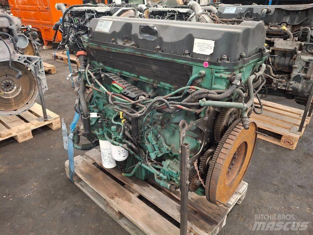 Volvo D11C370 Dzinēji