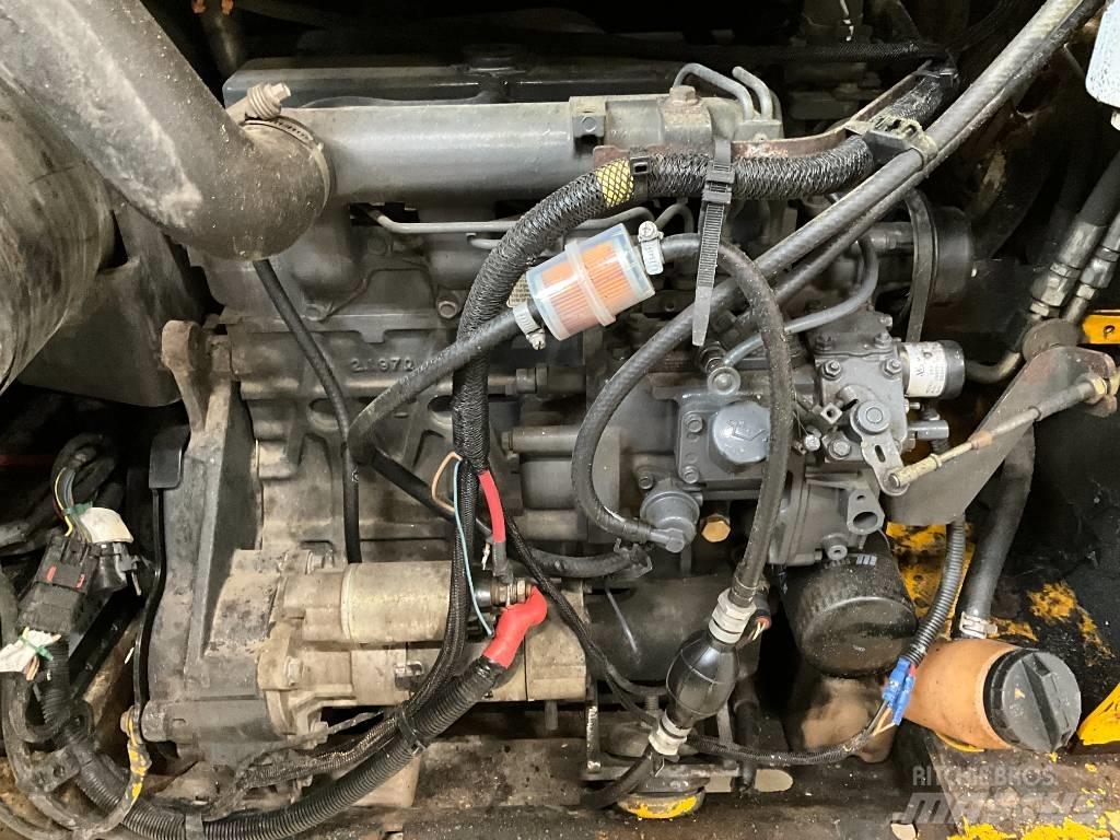 Bobcat S 450 Lietoti riteņu kompaktiekrāvēji