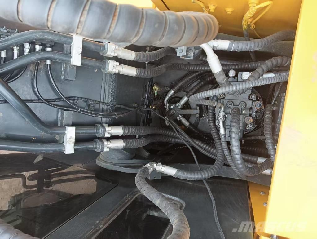 Hyundai 220 LC-9T Kāpurķēžu ekskavatori