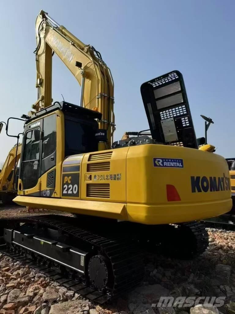 Komatsu PC 220-8 Kāpurķēžu ekskavatori