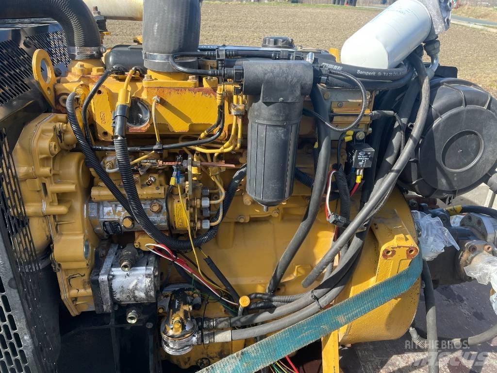 CAT 3054 C Dzinēji
