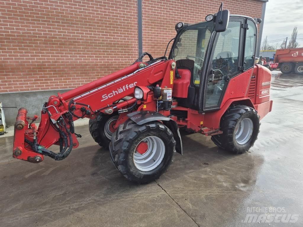 Schäffer 4580T Multifunkcionālie iekrāvēji