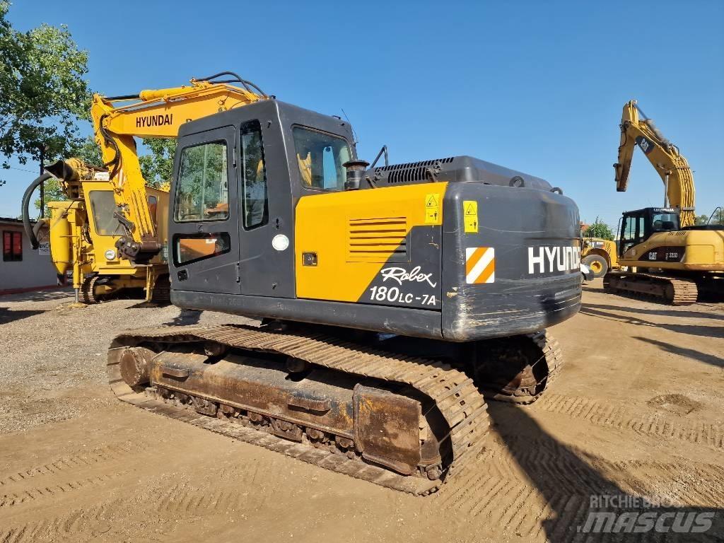 Hyundai R180LC-7 Kāpurķēžu ekskavatori