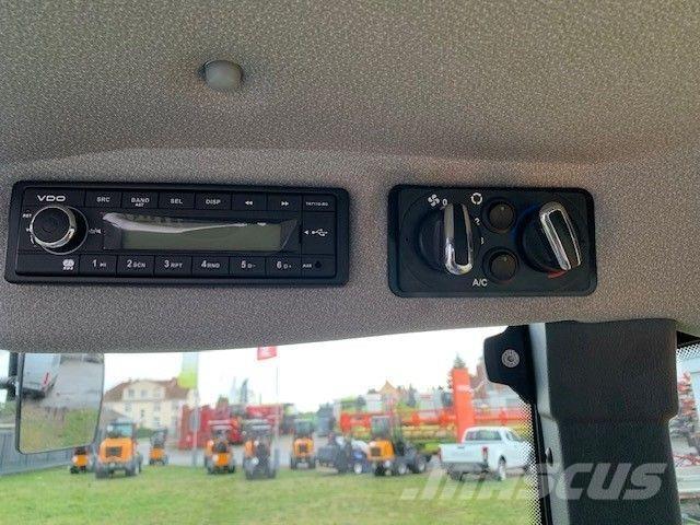 GiANT G5000 Tele Iekrāvēji uz riteņiem