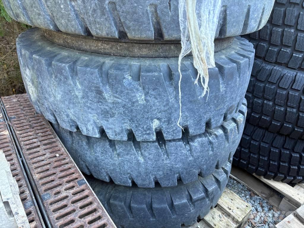 Hitachi ZX 140 W-5B Ekskavatori uz riteņiem