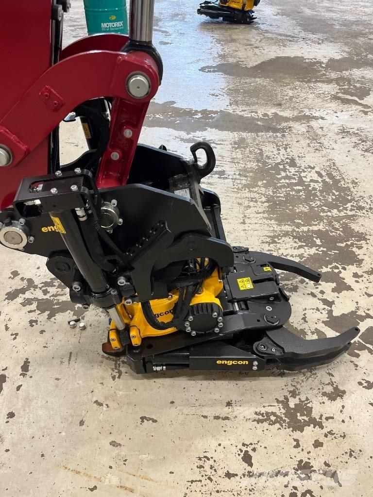 Yanmar B 95 W Ekskavatori uz riteņiem