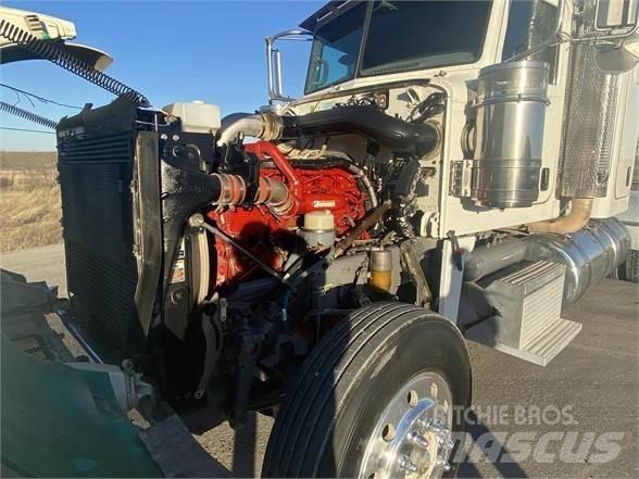 Peterbilt 367 Vilcēji