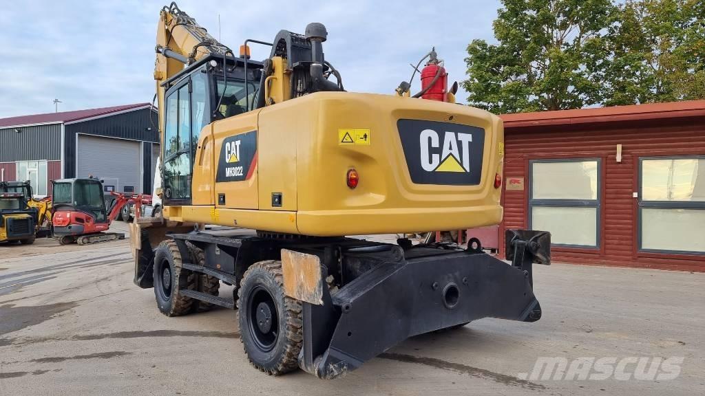 CAT MH 3022 Industriālie iekrāvēji