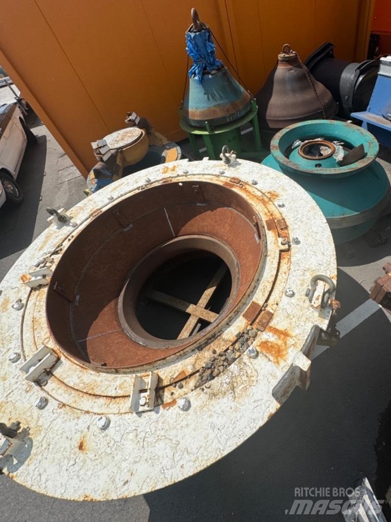 Metso HP400 Mobilie drupinātāji