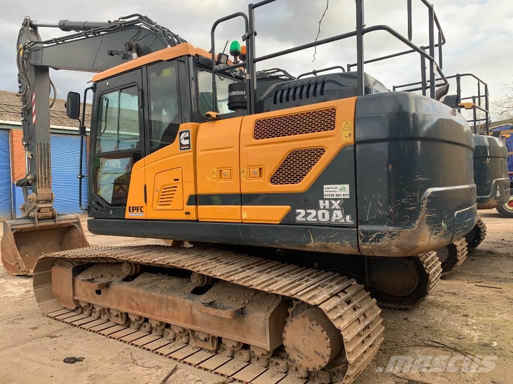 Hyundai HX220A L Kāpurķēžu ekskavatori