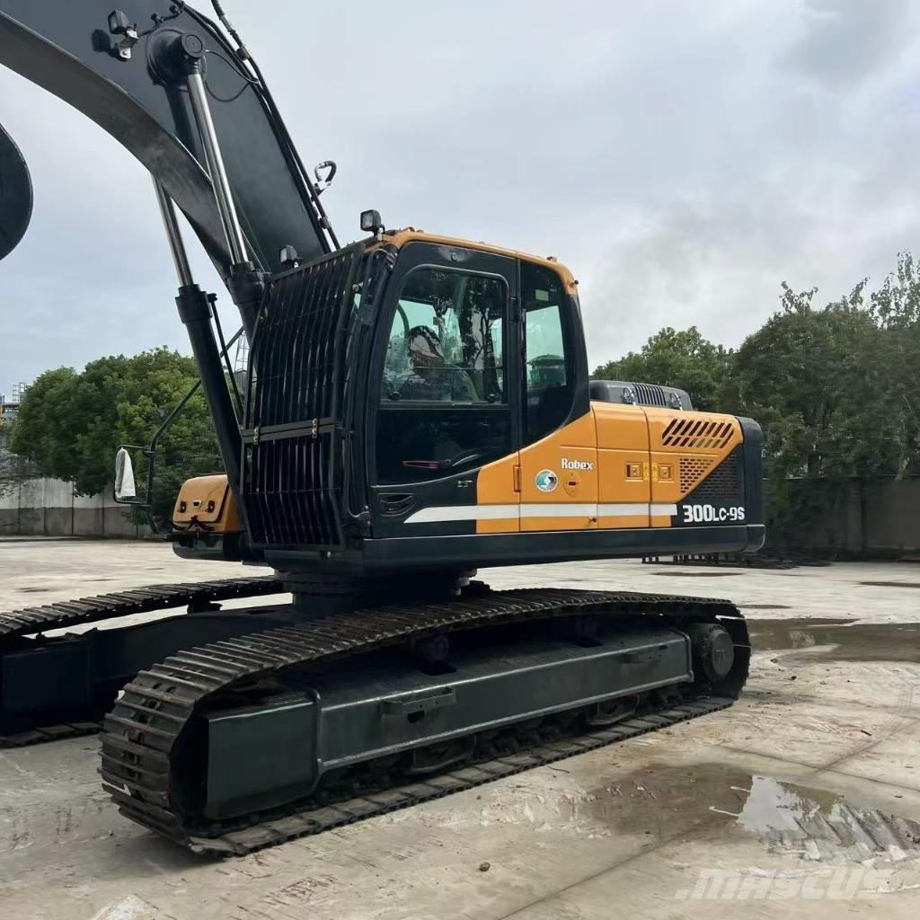 Hyundai R300LC-9S Kāpurķēžu ekskavatori