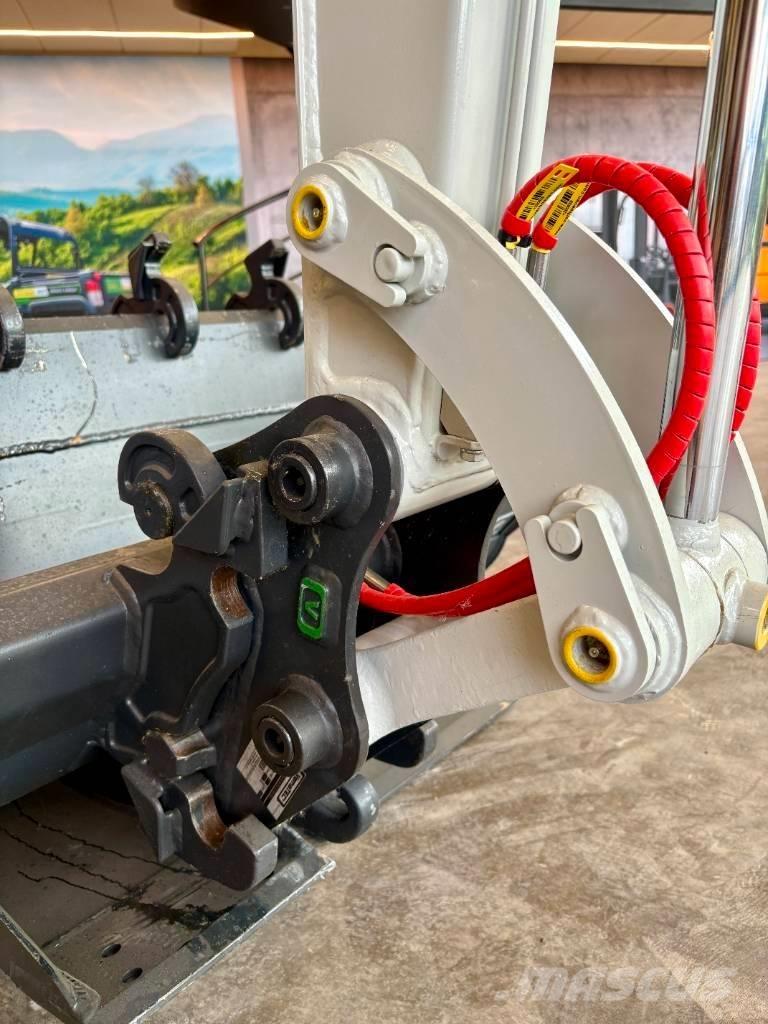 Takeuchi TB 225 Mini ekskavatori < 7 t