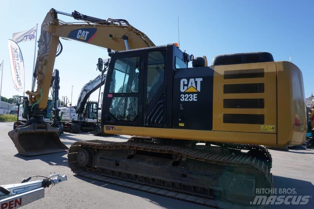 CAT 323EL *Uthyres* Kāpurķēžu ekskavatori