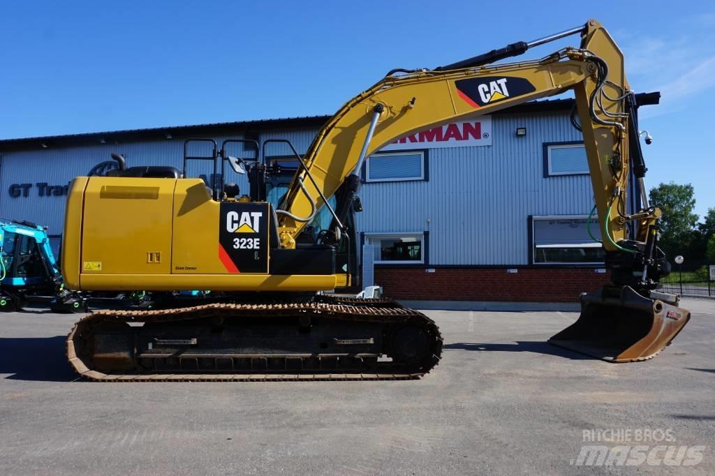 CAT 323EL *Uthyres* Kāpurķēžu ekskavatori