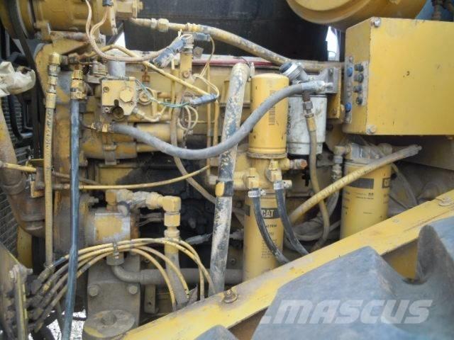 CAT 962 G Iekrāvēji uz riteņiem