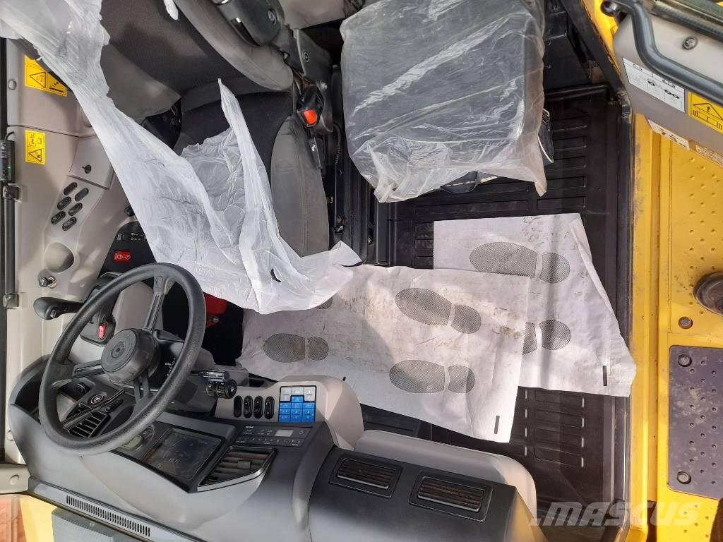 Komatsu HM300-5 Artikulētie pašizgāzēji