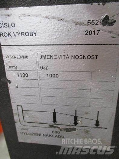 Toyota OSE 100W Pasūtījumu savācējs mazam augstumam