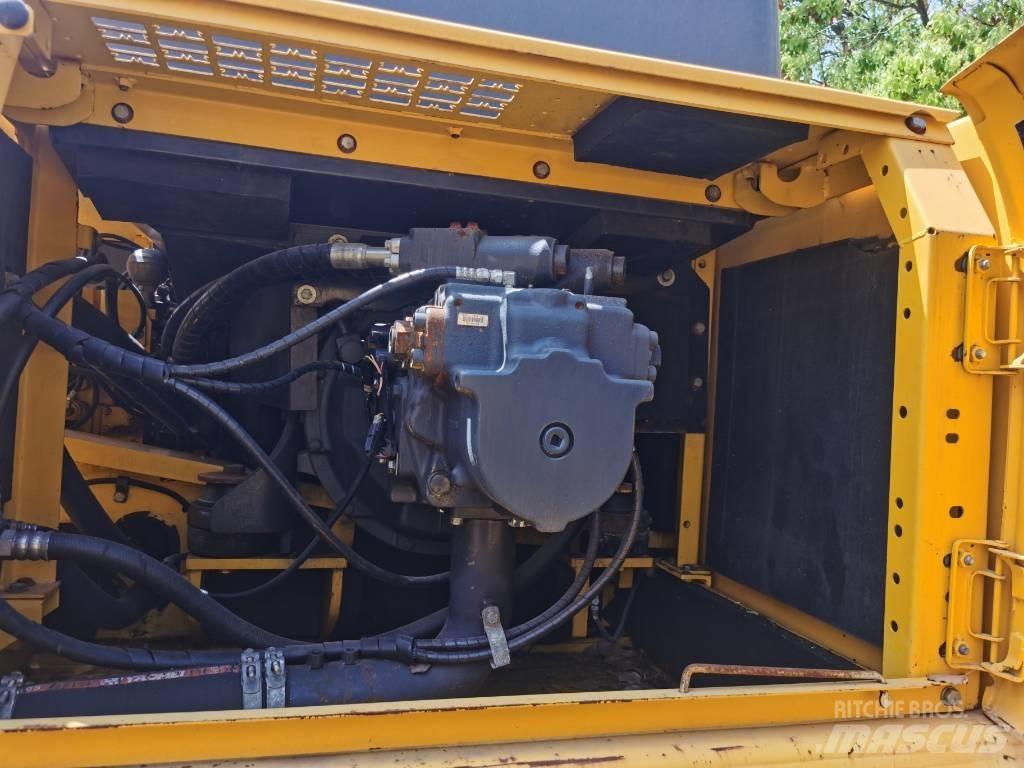 Komatsu PC 450 Kāpurķēžu ekskavatori