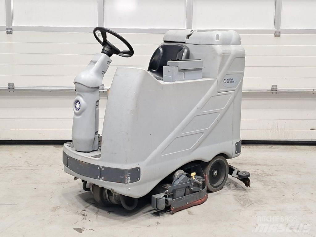 Nilfisk BR1050CS Iekštelpu slaucīšanas iekārtas