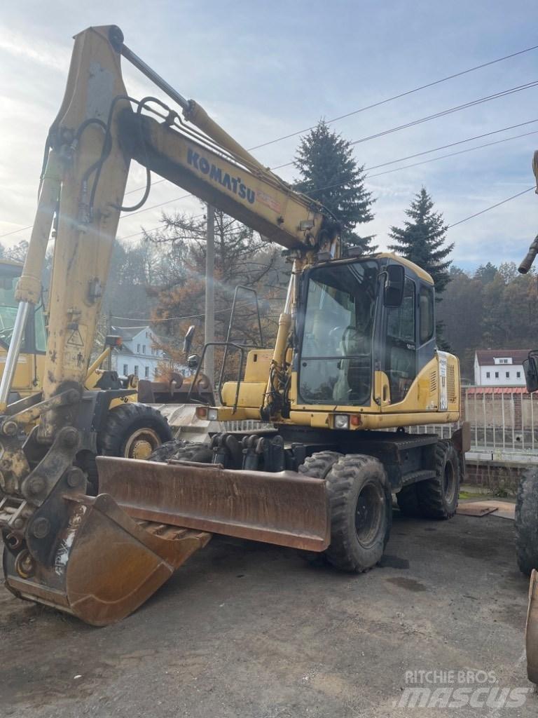 Komatsu PW 130-7K Ekskavatori uz riteņiem