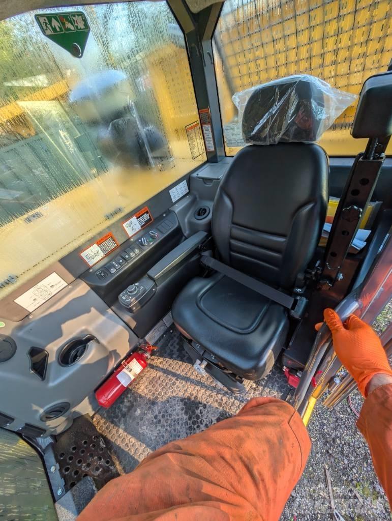 Bell TC7A Kāpurķēžu pašizkrāvējs