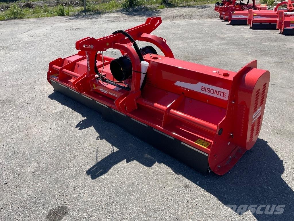 Maschio Bisonte 300 Pļaujmašīnas/pašgājēji