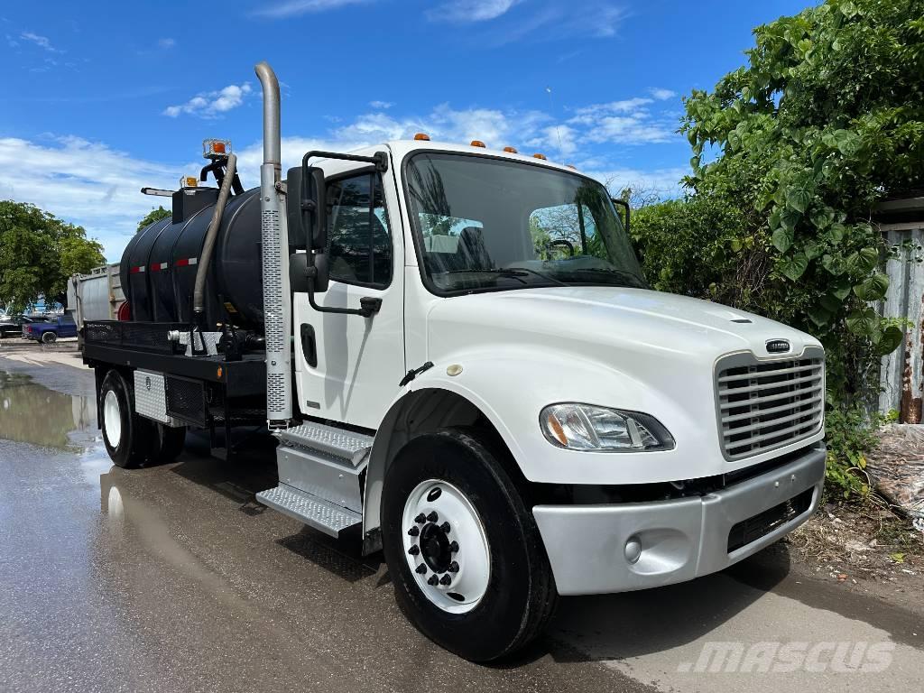 Freightliner M2 Kombinētās vakumsūkņa mašīnas