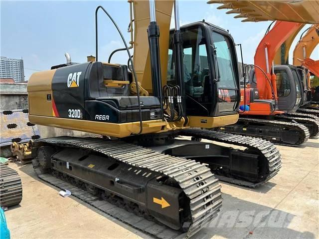 CAT 320 D Kāpurķēžu ekskavatori