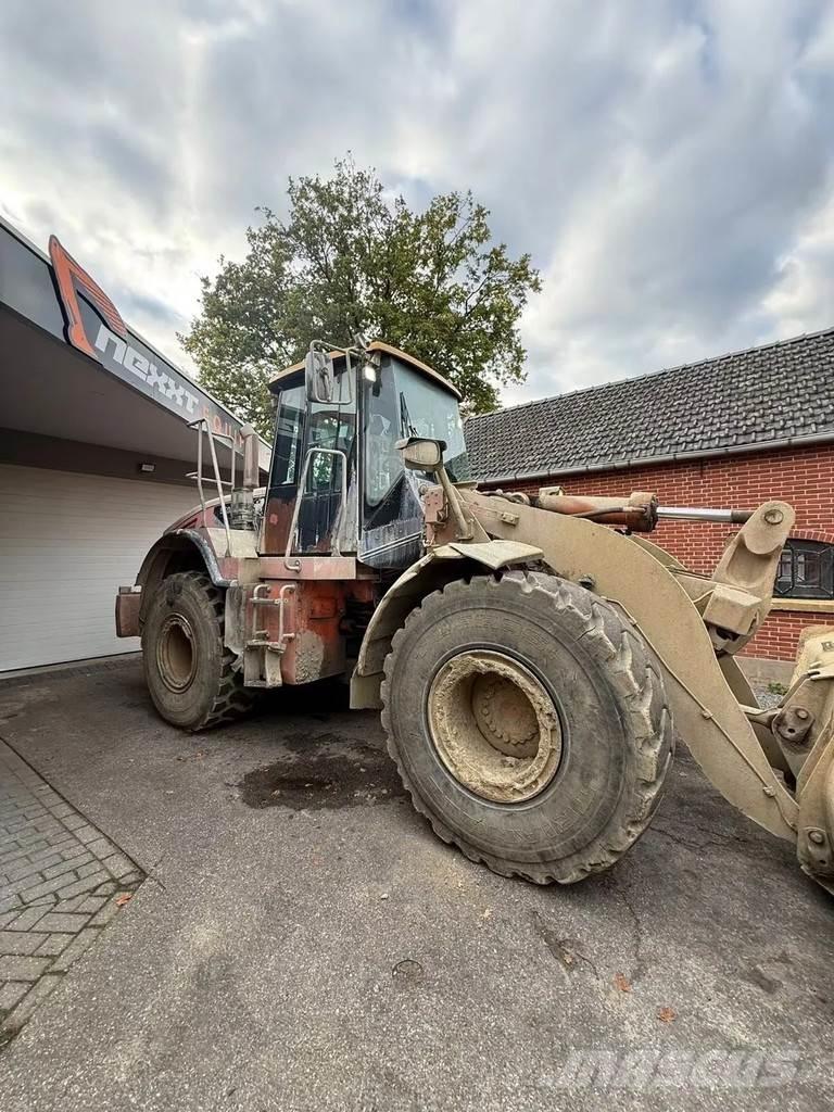 CAT 950H Iekrāvēji uz riteņiem