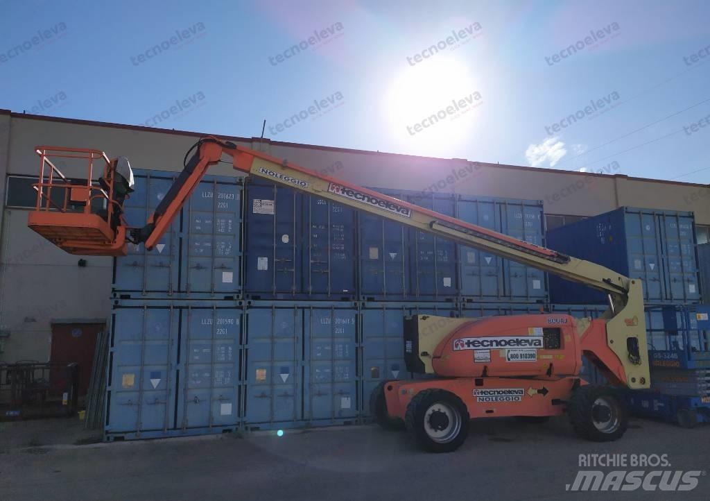 JLG 800 AJ Strēles pacēlāji