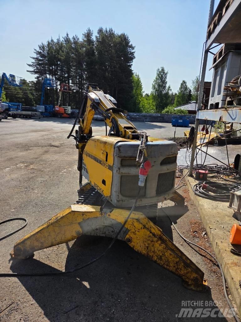 Brokk 160 Demontāžas ekskavators