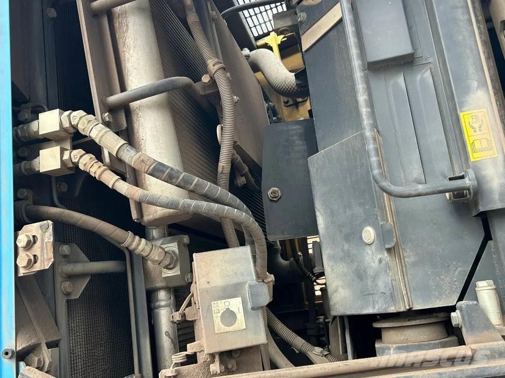 Komatsu WA470-7 Iekrāvēji uz riteņiem