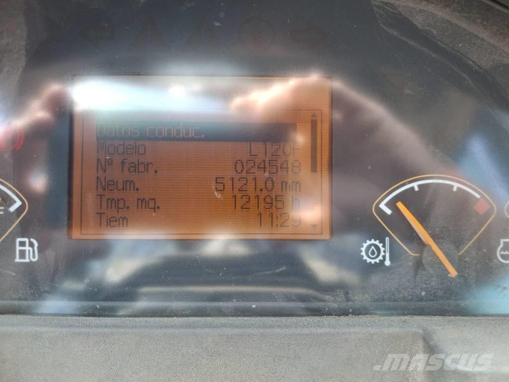 Volvo L 120 F Iekrāvēji uz riteņiem
