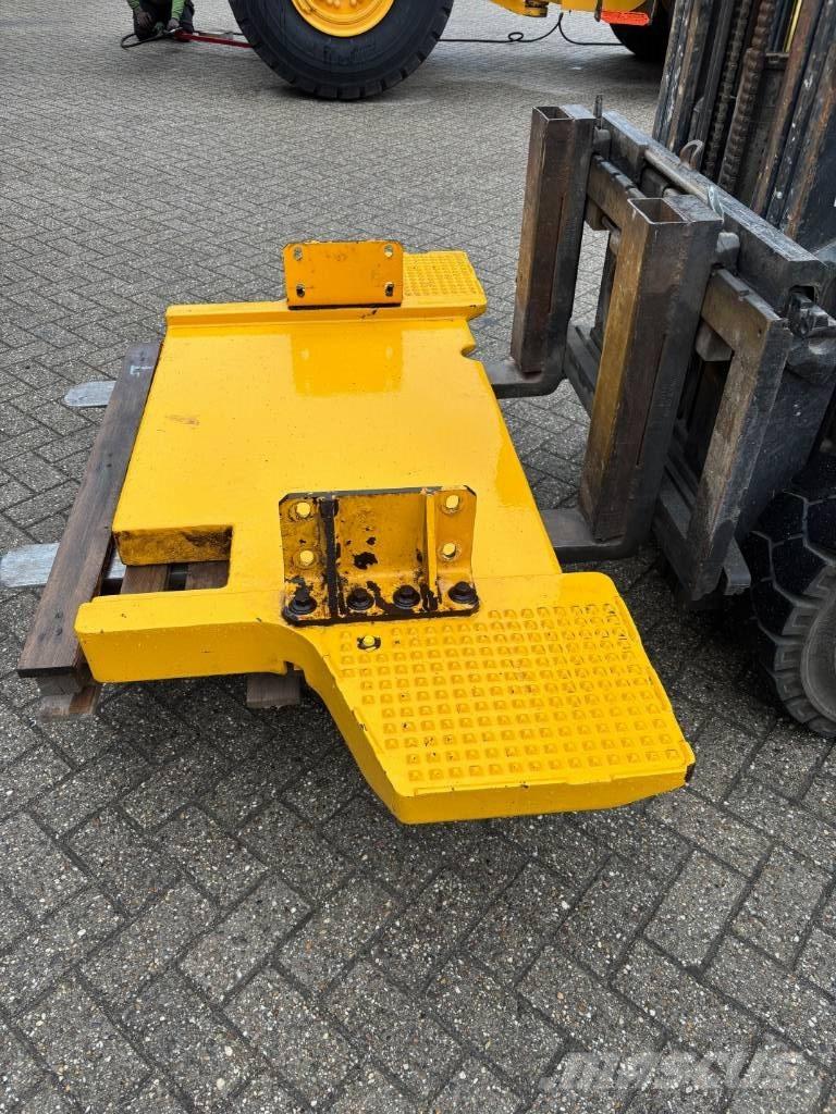 Volvo L110H L120H Iekrāvēji uz riteņiem