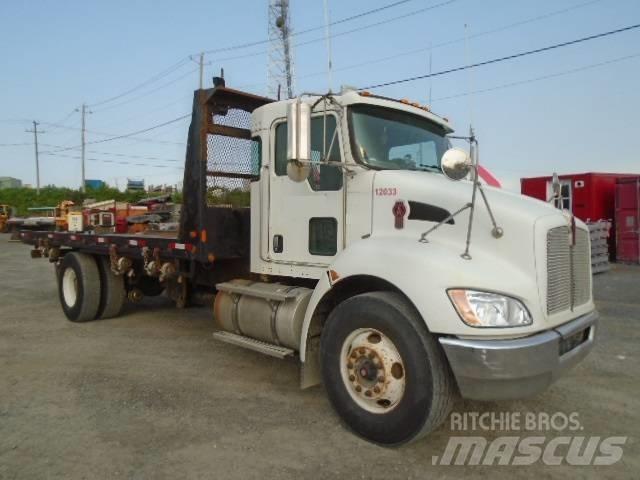 Kenworth T 370 Evakuators ar manipulatoru
