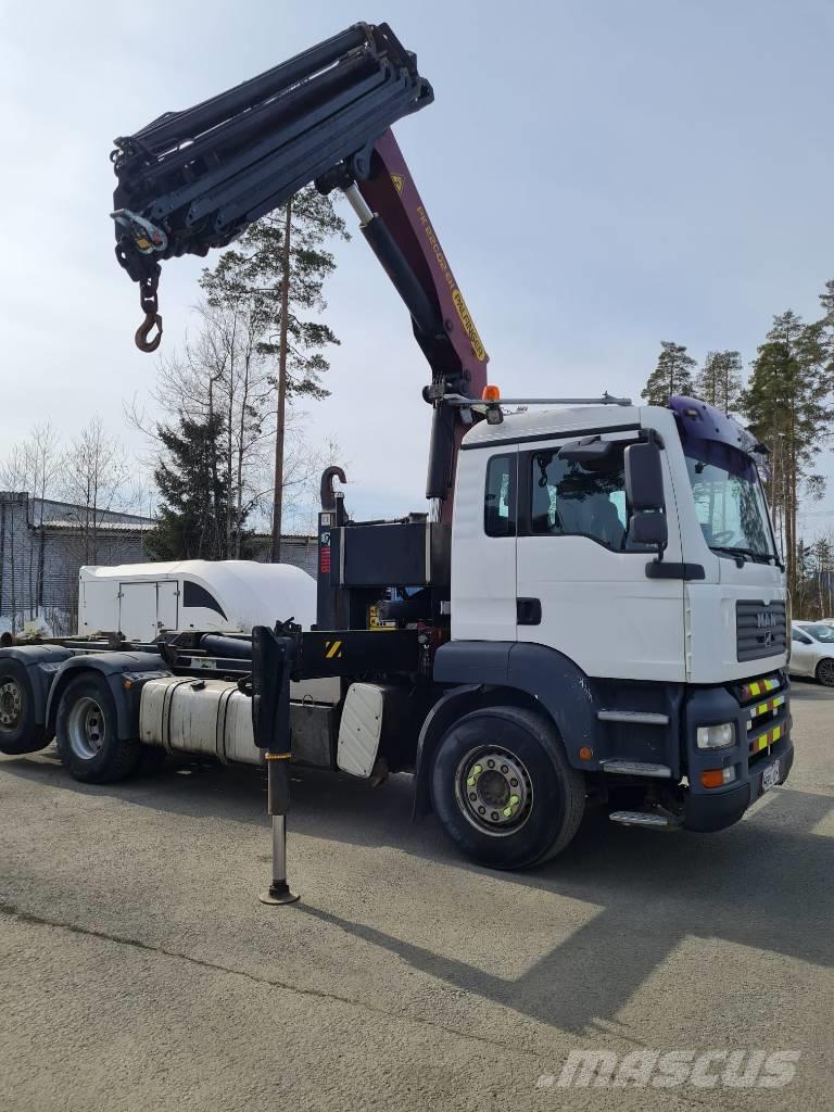MAN TGA 26.480 Treileri ar āķi
