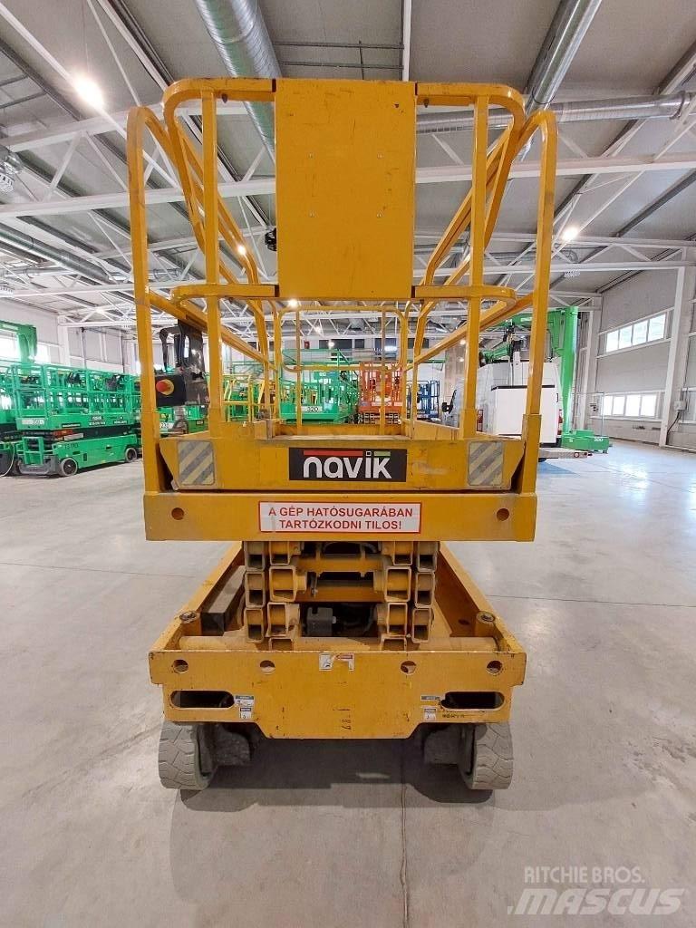 Haulotte Compact 10 Šķerveida pacēlāji