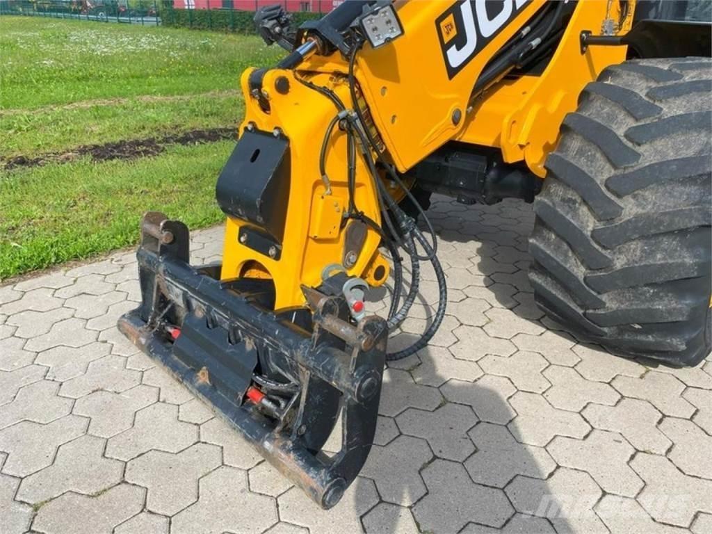 JCB TM 220 - 40 KM/H Lauksaimniecības pacēlāji
