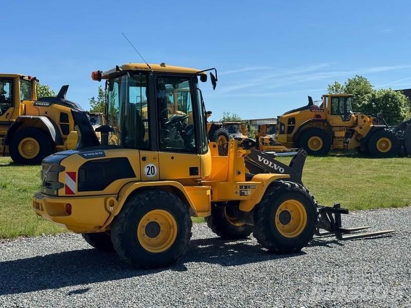 Volvo L 35 G Iekrāvēji uz riteņiem