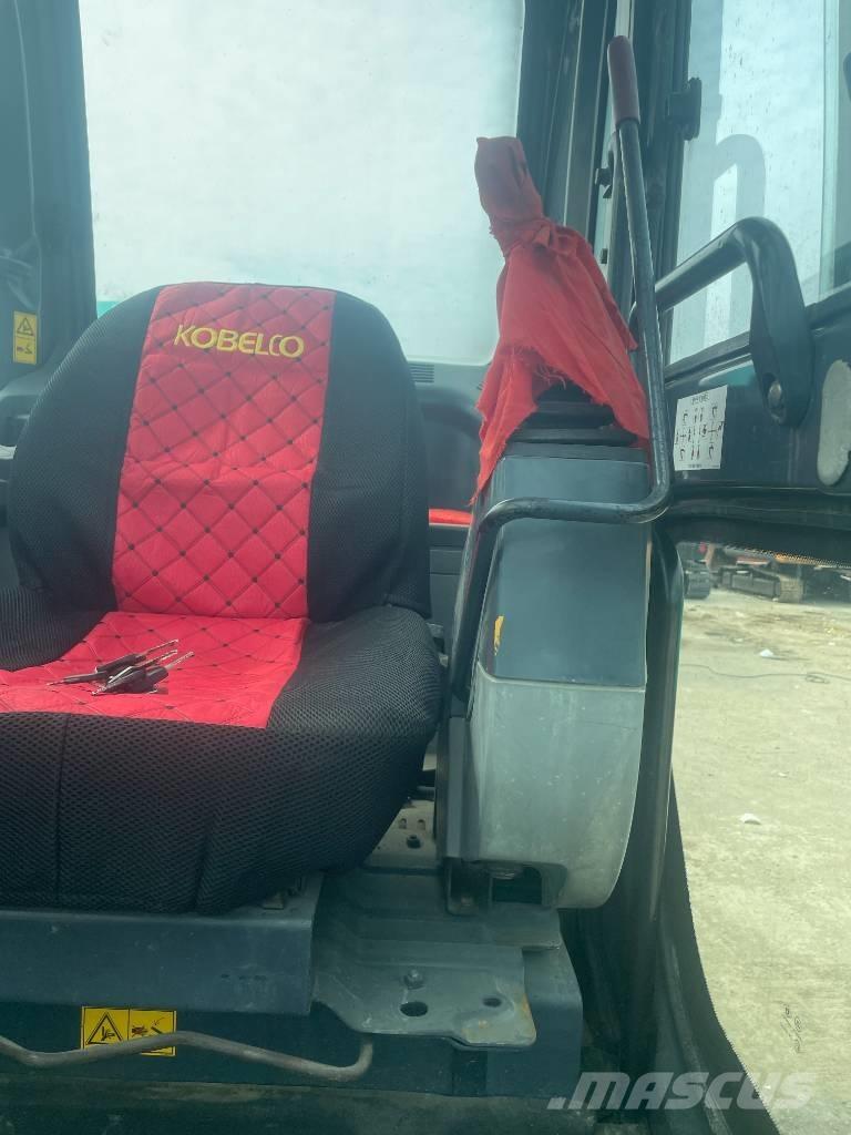 Kobelco SK 75 Vidēja lieluma ekskavatori 7 t - 12 t