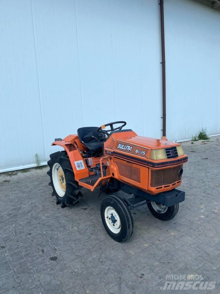 Kubota BULLTRA B1-15 Kompaktie traktori