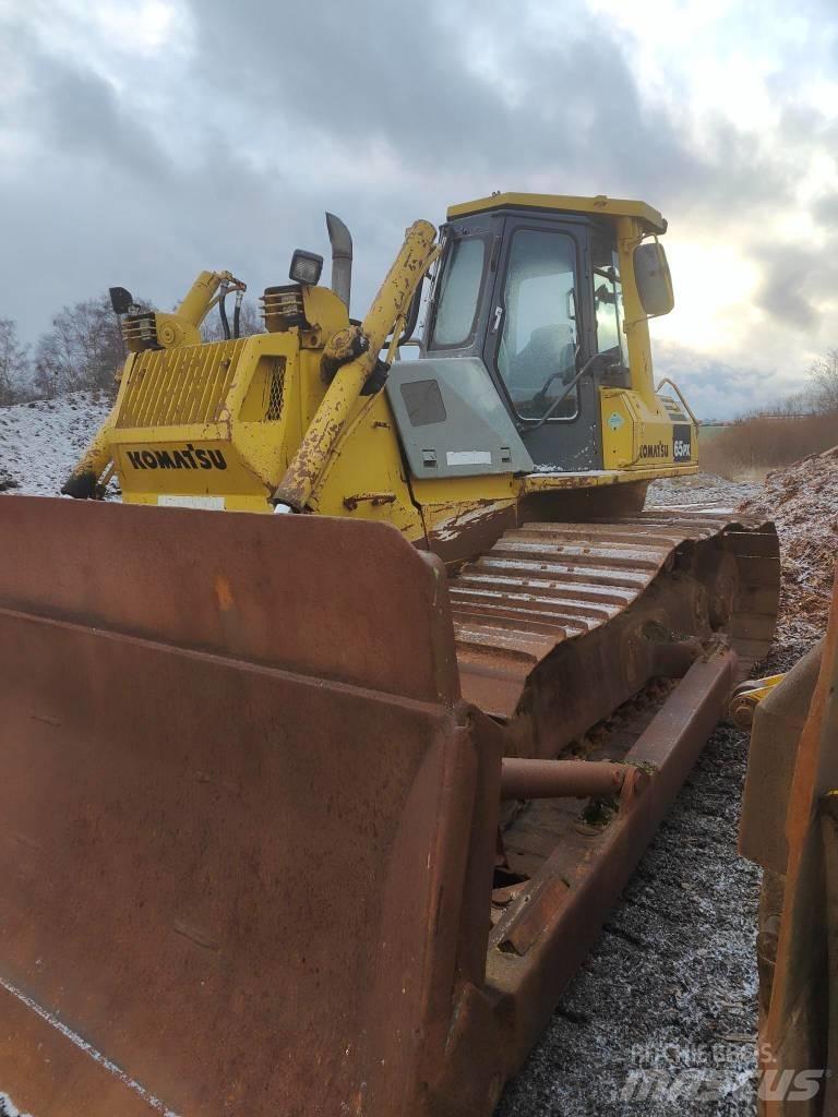 Komatsu D 65 PX-12 Kāpurķēžu buldozeri