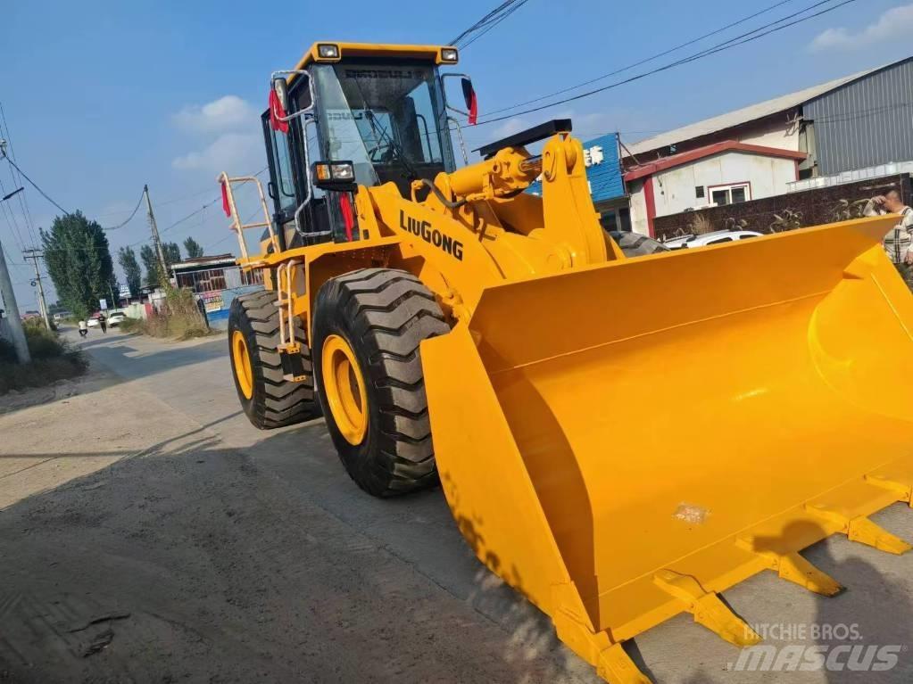 LiuGong 856 Iekrāvēji uz riteņiem
