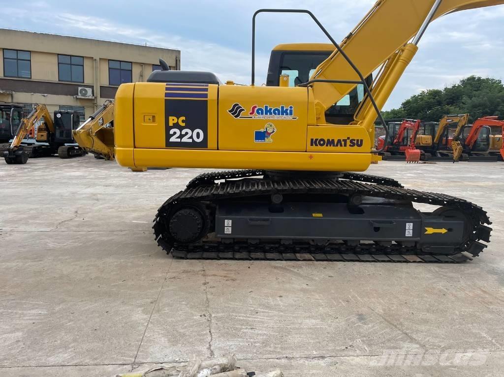 Komatsu pc220-7 Kāpurķēžu ekskavatori