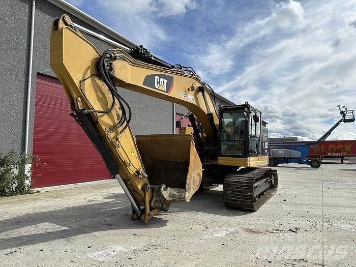 CAT 335FL Kāpurķēžu ekskavatori