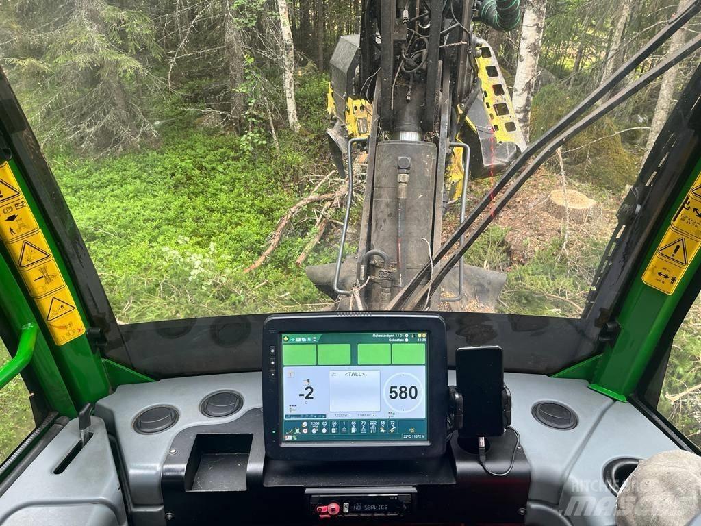 John Deere 1170 G Harvesteri